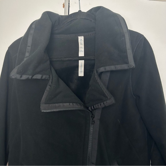 Lululemon Moto Jacket Fleece Black with Asymmetrical Zipper - Picture 4 of 12